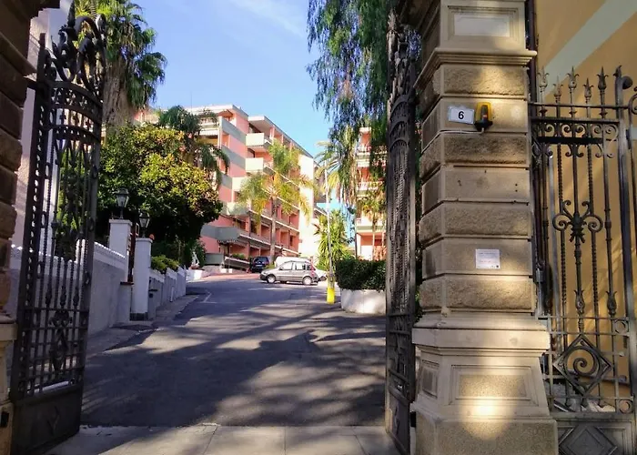 Seaside Apartment Sanremo